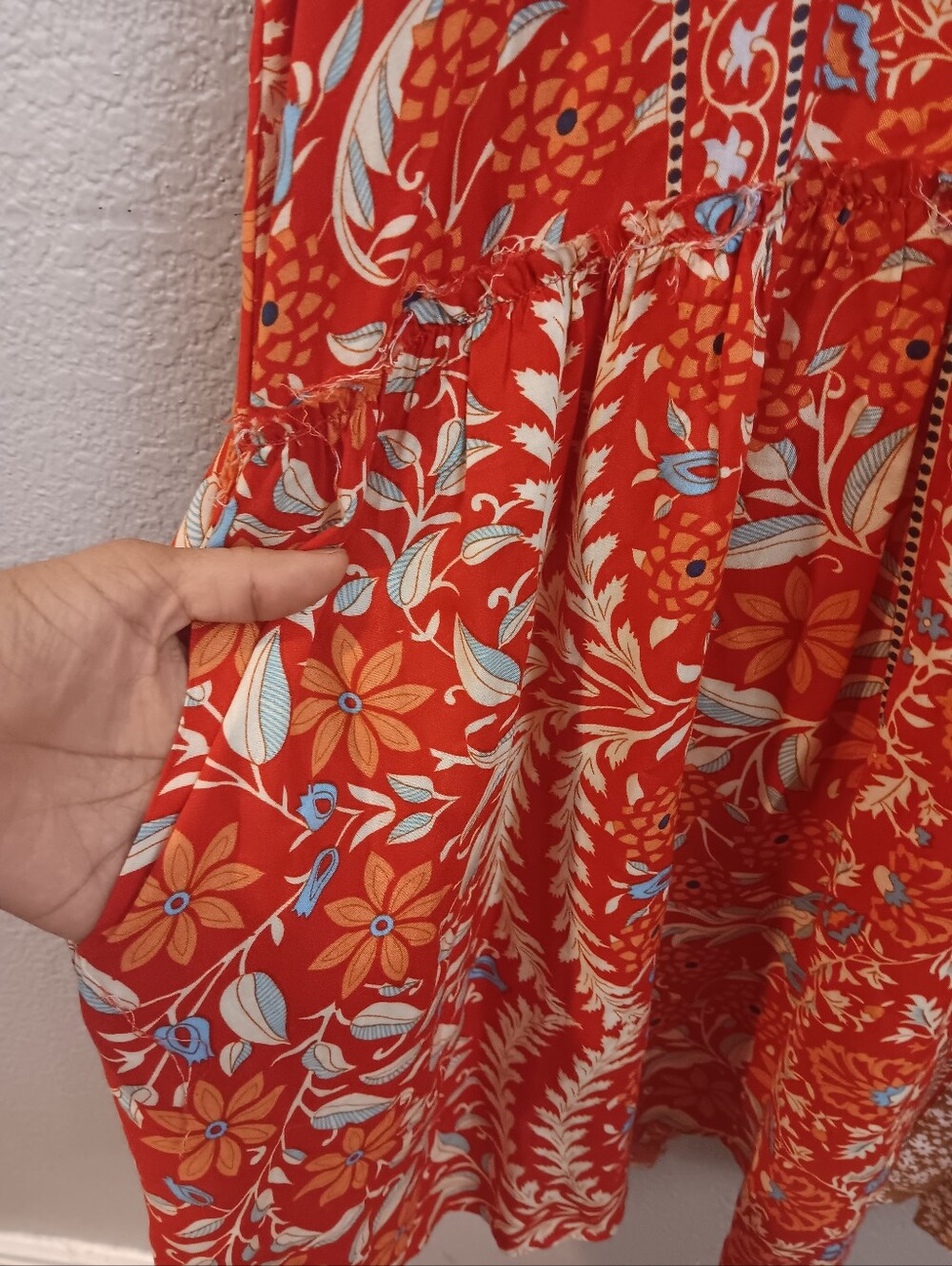 Easel Los Angeles Dress - Picture 6 of 8